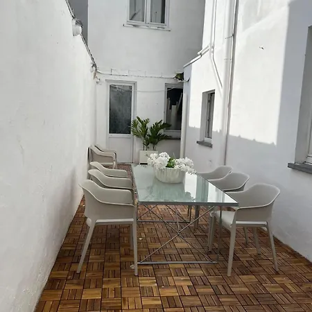 2 Bedroom On Ground Floor In Vrijheidstraat 3 Apartment