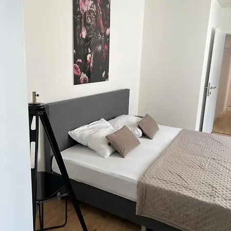 2 Bedroom On Ground Floor In Vrijheidstraat 3 Бланкенберге